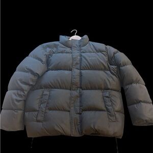 Carhartt WIP men’s black down puffer jacket size medium